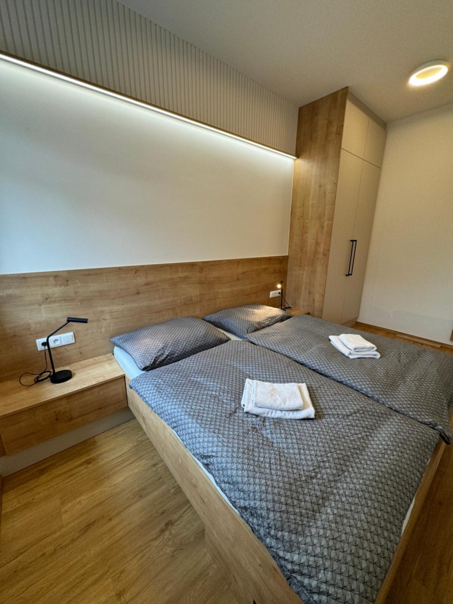 Fresh Apartment *